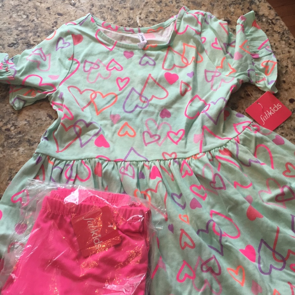 Fabkids Hearts dress and leggings